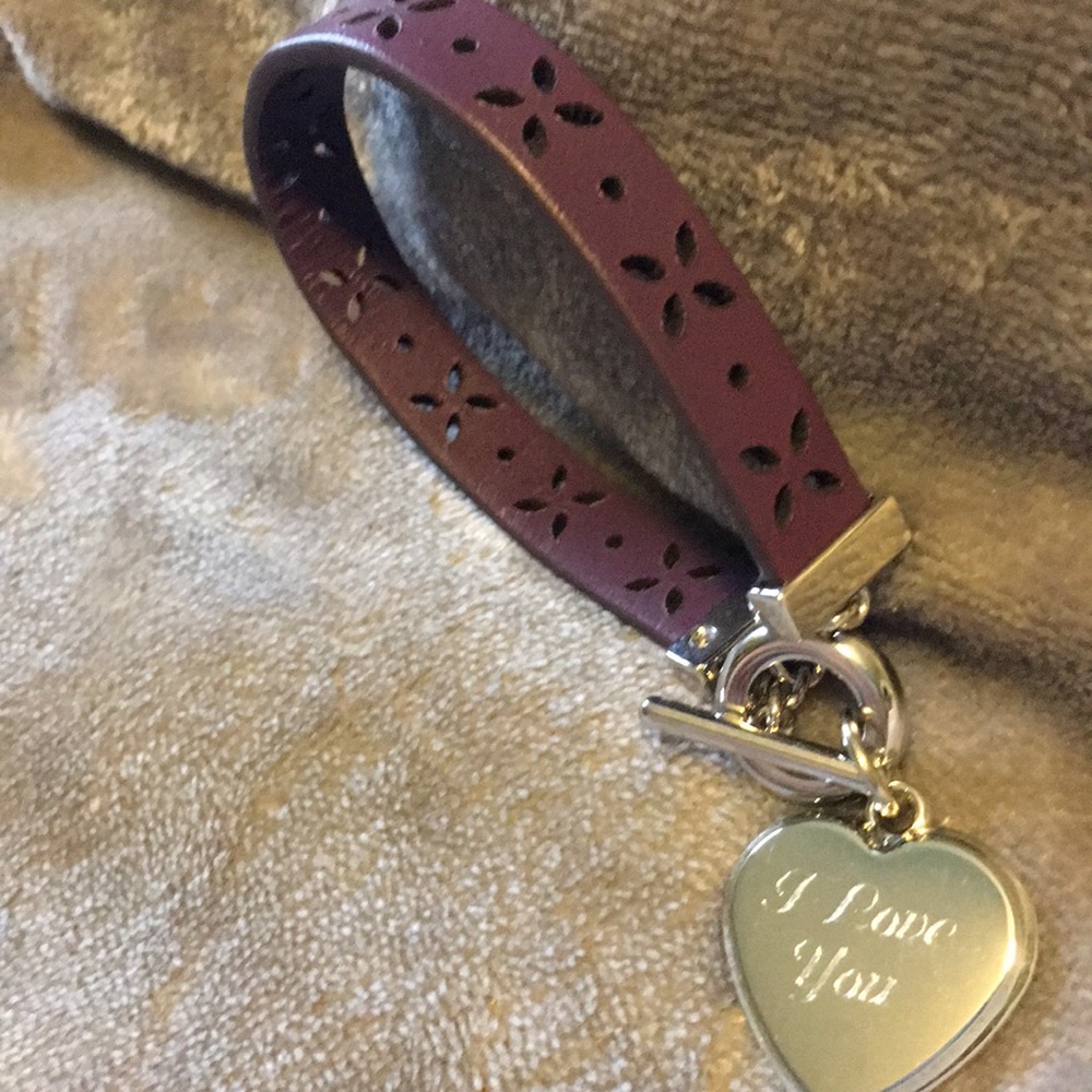 9/23/2013 Beautiful Heart Bracelet!